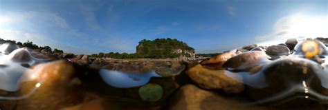 View elephant Trunk Hill from the waterline 从水线上观看象鼻山 360 Panorama ...