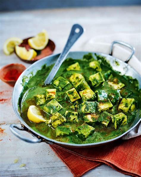 Flavorful Spinach and Paneer Curry