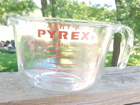 Pyrex Measuring Cup 2 Quart 8 Cup 2 Liter Glass Vintage Red | Etsy ...