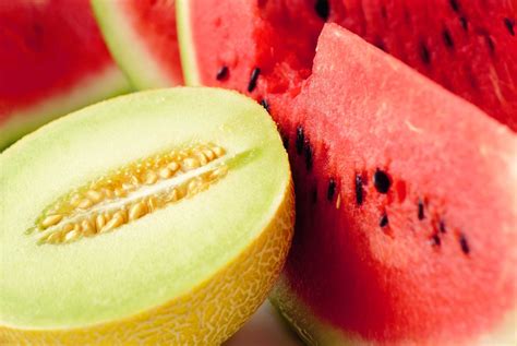 How to pick a perfectly ripe watermelon, cantaloupe or honeydew melon ...