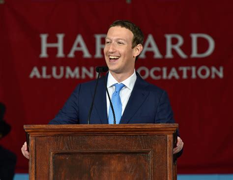 Full text of Mark Zuckerberg's 2017 Harvard commencement speech