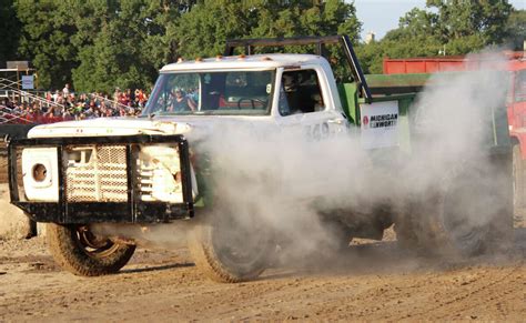 Redneck Truck Race highlights Friday at Huron fair