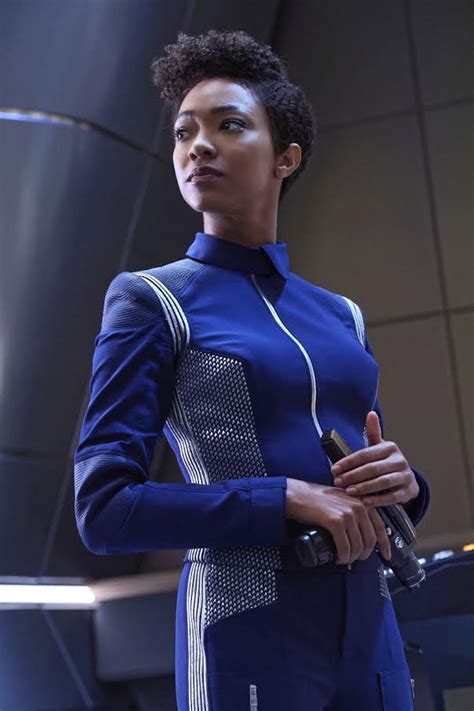 How Burnham Got Her Groove On In Episode 7 of 'Star Trek: Discovery' - Black Girl Nerds