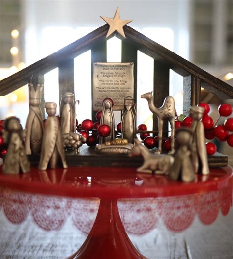 How to display your Christmas nativity scene - Lisa Leonard Designs Blog