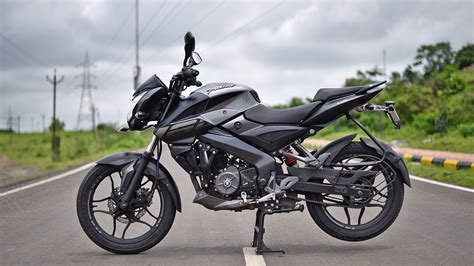 Bajaj Pulsar NS 160 modelo 2022 Ficha técnica y Precio