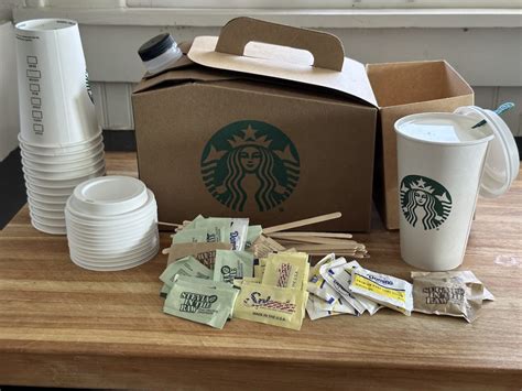 Starbuck Box of Coffee: The Traveler. Here's Exactly What You Get (Photos)