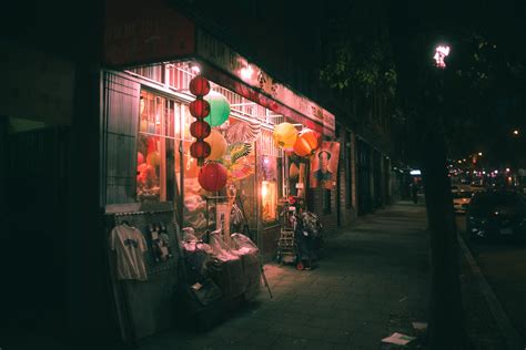 Chinatown store at night : r/vancouver