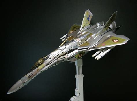 YF-24 Evolution | Robotech macross, Futuristic art, Army tanks