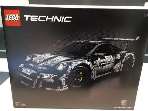 LEGO Technic Porsche 911 GT3 RS 1:10 Scale Model Has Working PDK Paddle Shifters - autoevolution