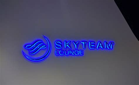 Review: SkyTeam Lounge Vancouver, a Priority Pass Lounge