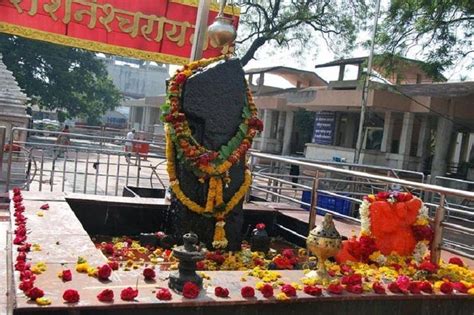 Shani Shingnapur - The Village With No Door In India Thanks To God Shani