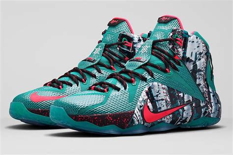 Nike LeBron 12 "Christmas" - Release Date - SneakerNews.com