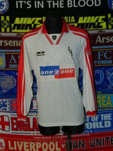 Boreham Wood 1999-00 Home Kit