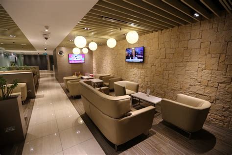 Chase Sapphire Reserve Lounge Access Policy Explained [2022]