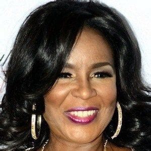 Angela Winbush - Age, Family, Bio | Famous Birthdays