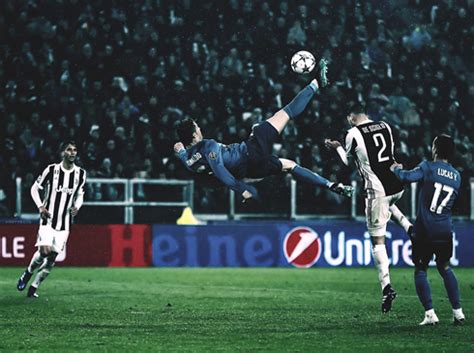 Juventus 0-3 Real Madrid. Ronaldo's bicycle kick stuns the world!