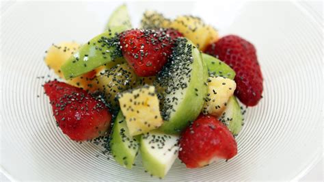 Chia bia simple fruit salad