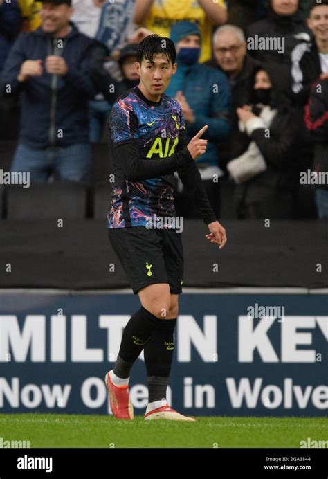 Heung min son goal hi-res stock photography and images - Alamy