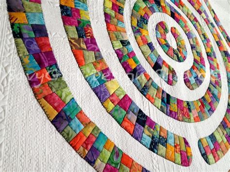 Circle quilt patterns, Modern quilts, Circle quilts