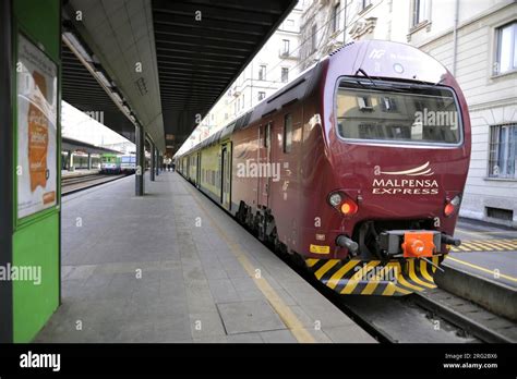 - Ferrovie Nord Milano, Cadorna station, Malpensa Express train ...