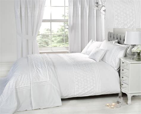 Luxury White Bedding Bed Sets OR Curtains / Matching Accessories ...