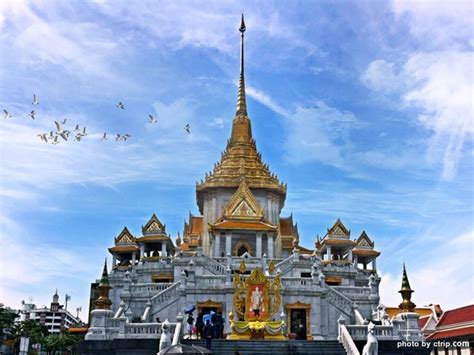 Wat Traimit in Bangkok: Entrance Fee, Opening Hours