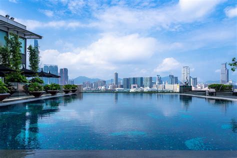 7 Best Rooftop Pools at hotels in Hong Kong [2024 UPDATE]