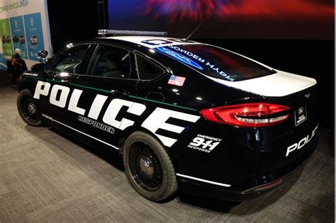 What does it take to turn a Ford Fusion Hybrid into a Police Responder?