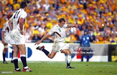 40 Jonny Wilkinson Drop Goal 2003 Photos & High Res Pictures - Getty Images