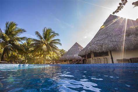 http://pin.sanctuarybelize.com The relaxing pool in the Kanantik Reef ...