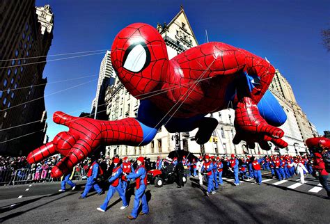 Thanksgiving Day parade | FT Photo Diary