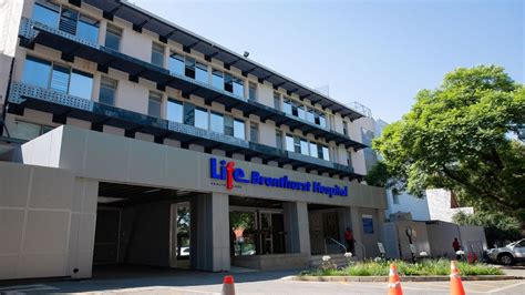 Life Brenthurst Hospital in the city Johannesburg