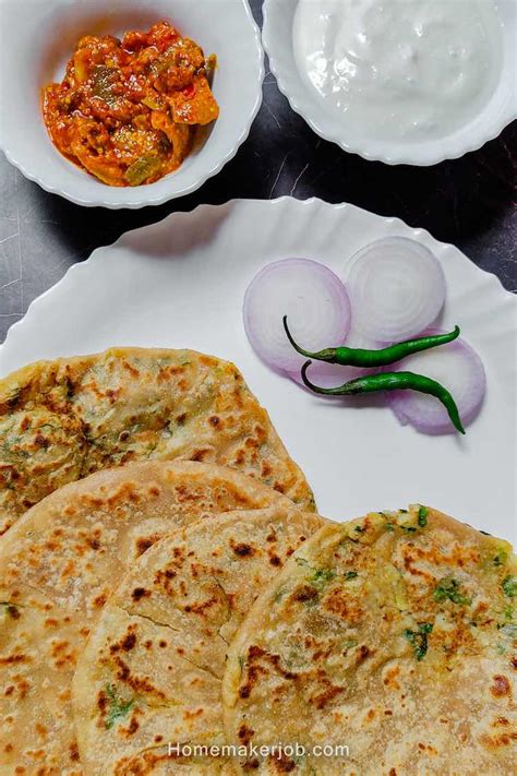 Punjabi aloo paratha recipe | Dhaba style Punjabi aalu ka paratha ...