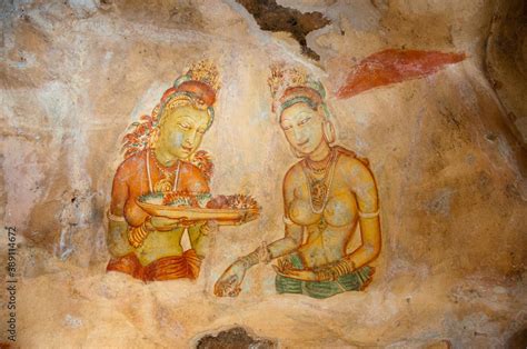 Sigiriya frescoes mural paintings sheltered gallery on Sigiriya rock ...