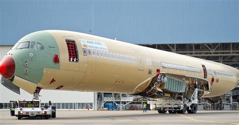 Airbus A350 XWB Fuselage To Final Assembly - AERONEF.NET