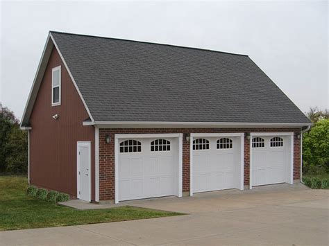 009G-0011: Three-Car Garage Plan with Loft | Garage plans with loft, 3 car garage plans, Garage loft