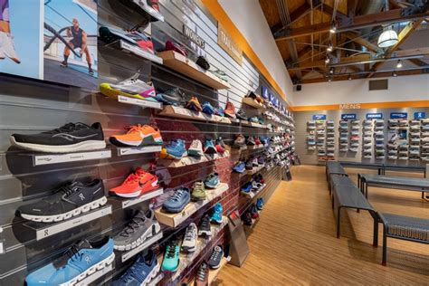 Running Shoe Store Bellevue WA | Walking Shoes & Running Gear | Road Runner sports