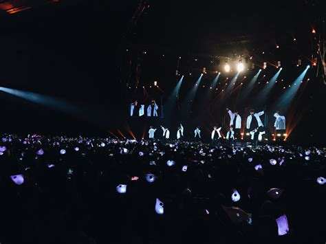 Gelar Konser Perdana, BTS Sukses Ramaikan Jakarta - ULTIMAGZ ONLINE