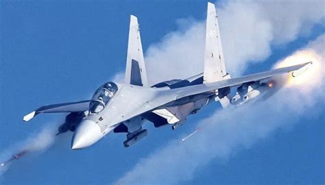 J-16 Fighter Makes Debut in Russia: China’s Own Take On the Flanker ...