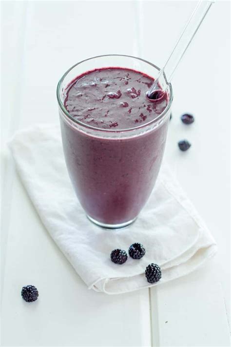 Dark Chocolate Raspberry Smoothie | Wholefully