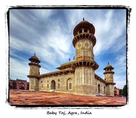 Explore the historical city of Agra in style! - Copychristian