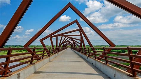 Today's Wallpaper: The High Trestle Trail Bridge in Central Iowa | Indiana dunes national park ...