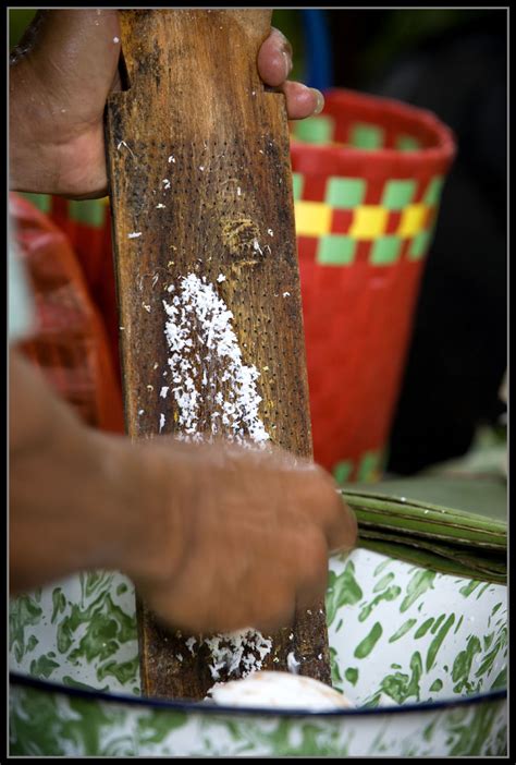 EatingAsia: DIY Coconut Oil