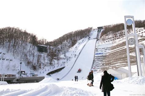 O Canada Olympic Park em Alberta, Calgary, foi sede das principais provas de salto em esqui ...