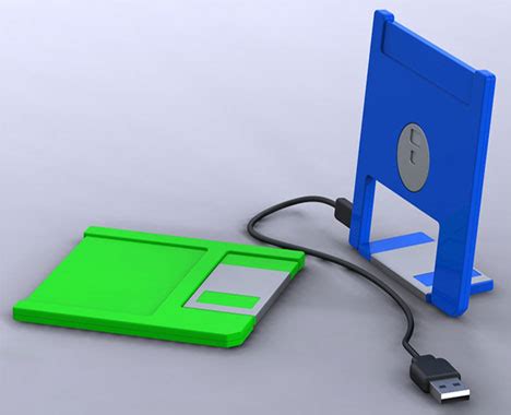 FLOTspotting : Floppy Disk Turned USB Drive, by Thomas O'Connor - Core77