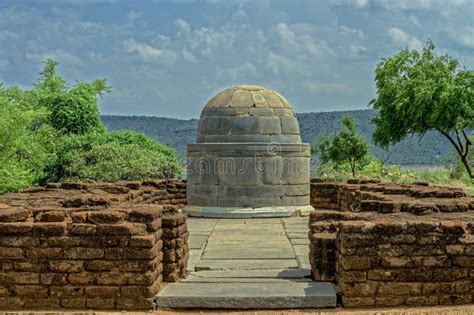 3rd Century a.D. Ruins of Nagarjunakonda,Nagarjuna Sagar Andhra Pradesh Editorial Stock Photo ...