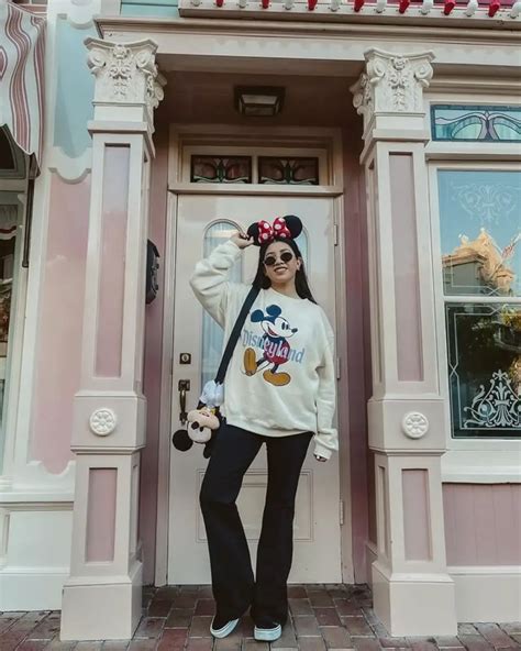 8 Disney Fall Outfits You’ll Absolutely Love - That Disney Fam ...