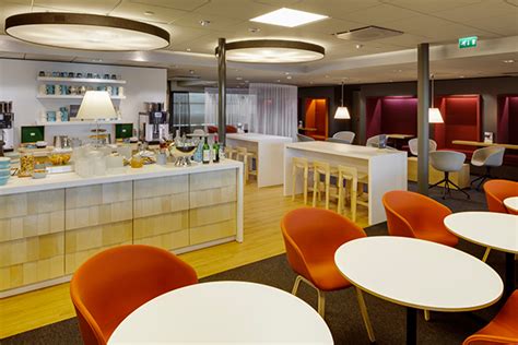 Servisair Aspire airport lounge in Helsinki-Vantaa on Behance