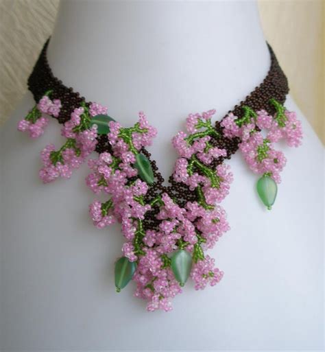 Fashion Trends: Beaded Necklace Fashion