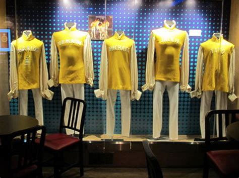 Jackson 5 Costumes Worn On 1972 Tv Special